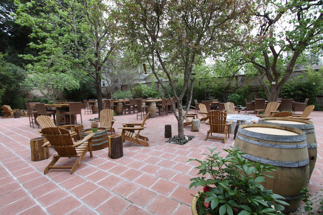 Fern Grove Cottages Guerneville Exterior photo